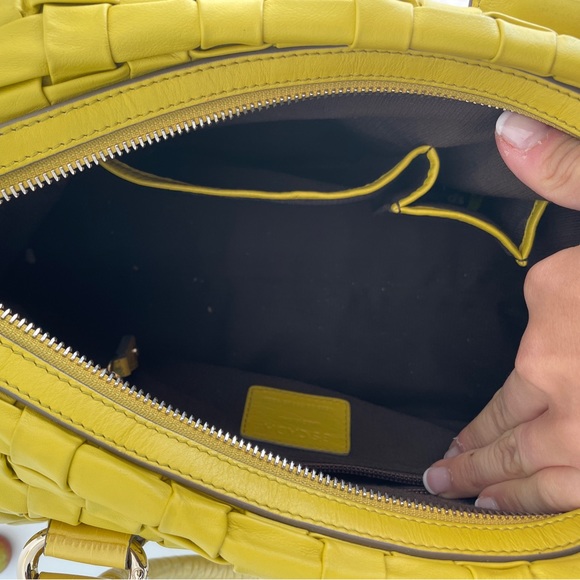 Escada handbag - Picture 3 of 5